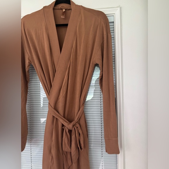 Skims SLEEP ROBE | CAMEL small - Picture 5 of 9